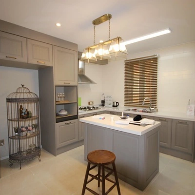 renovacion de cocina con mejor aprovechamiento en bellamar